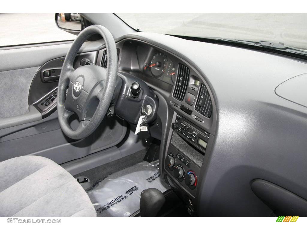 2006 Elantra GLS Sedan - Ebony Black / Gray photo #10