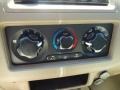 2009 Avalanche White Nissan Frontier SE Crew Cab  photo #19