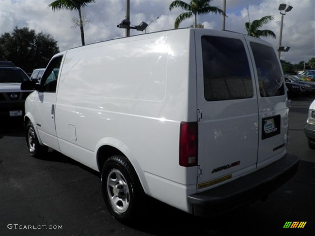 2004 Astro AWD Cargo Van - Summit White / Medium Gray photo #4