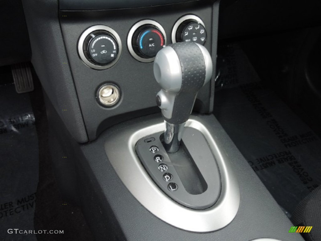 2011 Rogue S - Silver Ice Metallic / Black photo #11