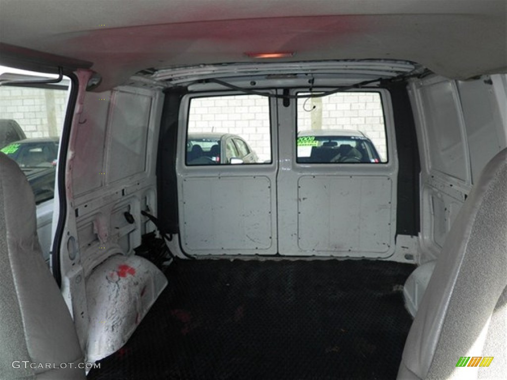 2004 Astro AWD Cargo Van - Summit White / Medium Gray photo #12