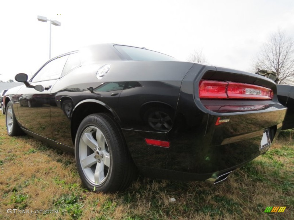 2013 Challenger SXT - Pitch Black / Dark Slate Gray photo #2