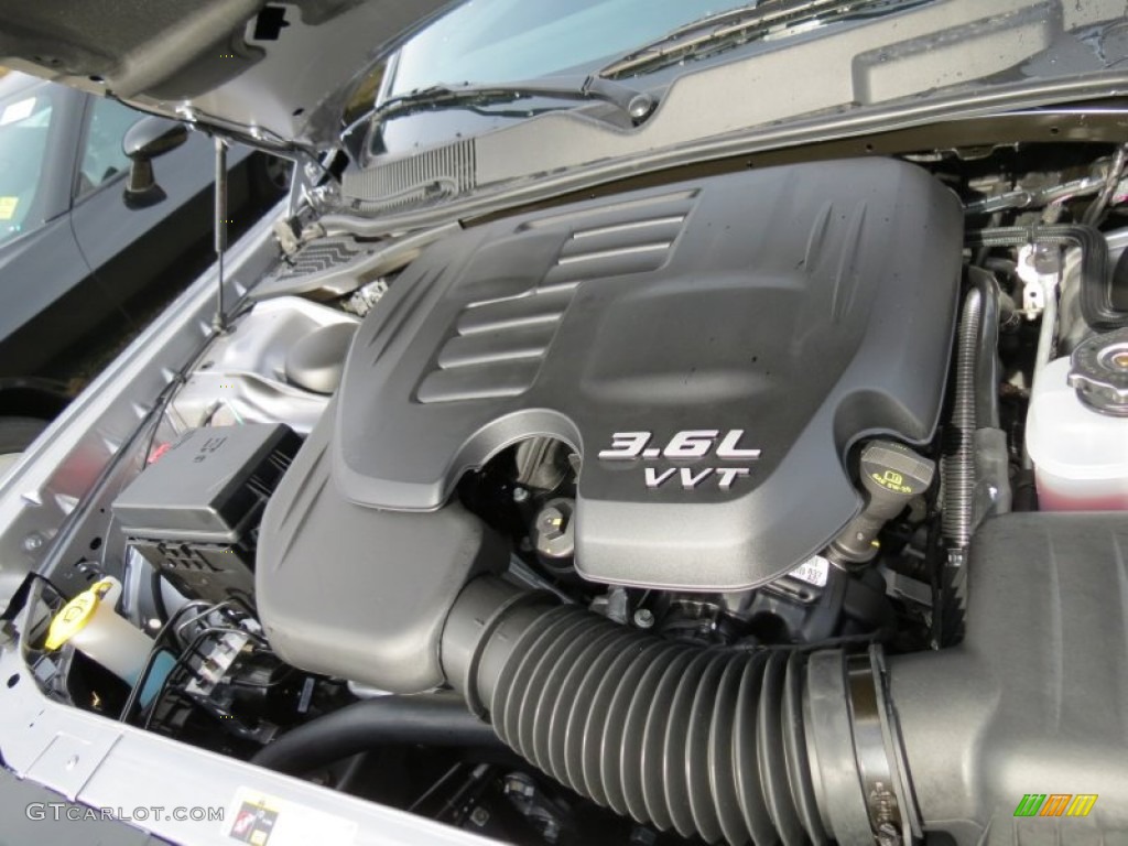 2013 Dodge Challenger SXT 3.6 Liter DOHC 24-Valve VVT Pentastar V6 Engine Photo #74632215