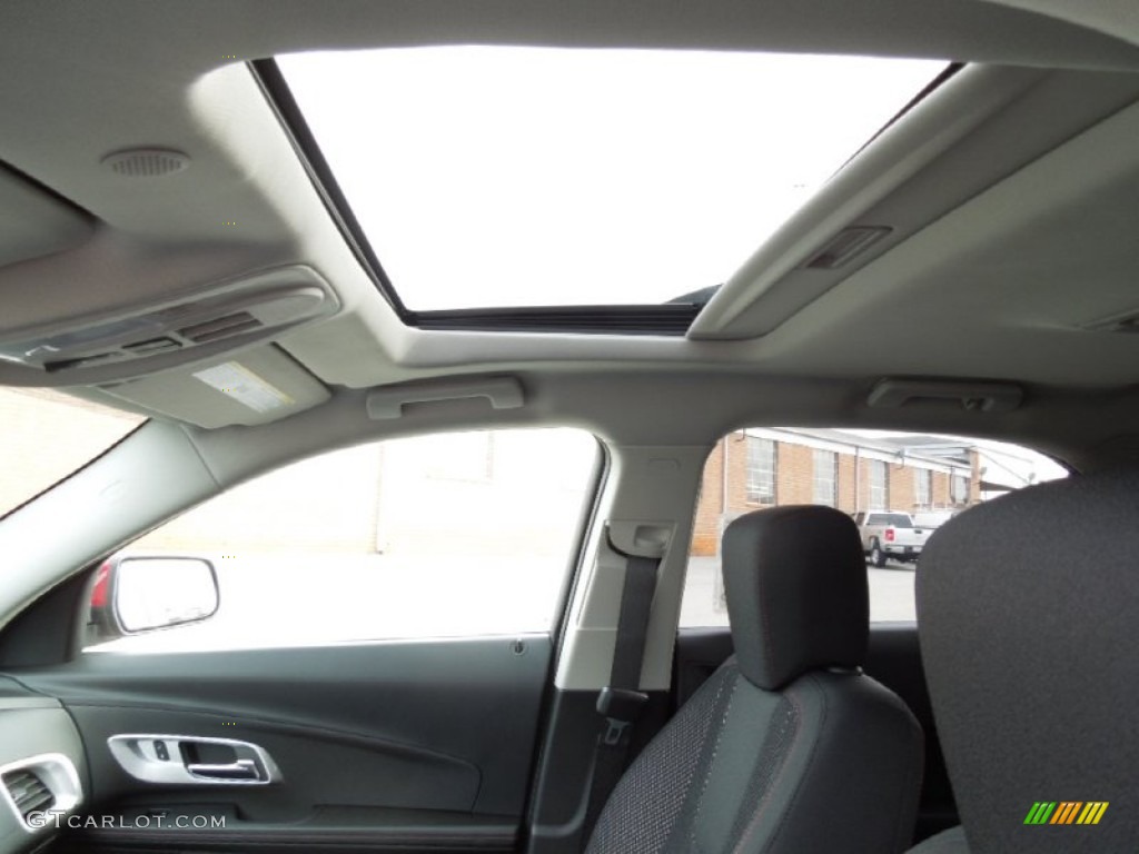 2013 Equinox LT - Crystal Red Tintcoat / Jet Black photo #10