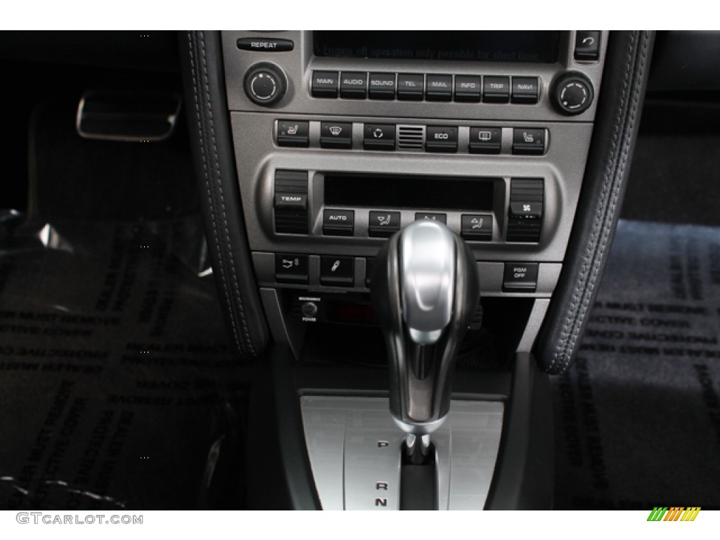 2007 Porsche 911 Turbo Coupe Controls Photo #74633301