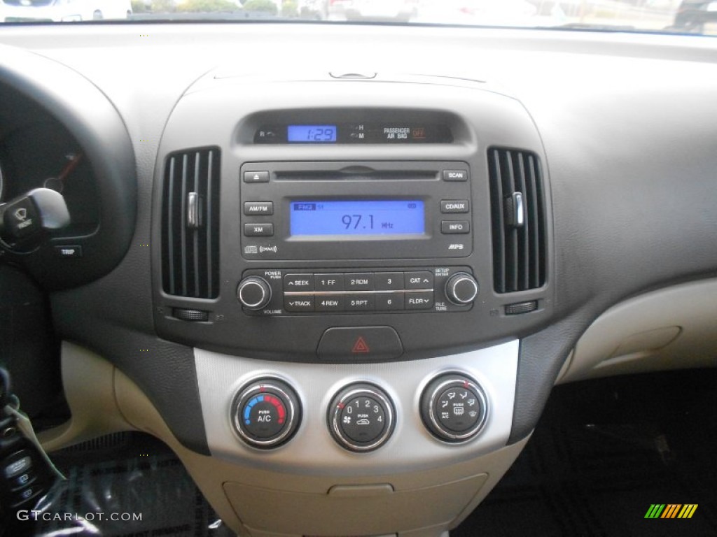 2009 Elantra SE Sedan - Black Pearl / Gray photo #12