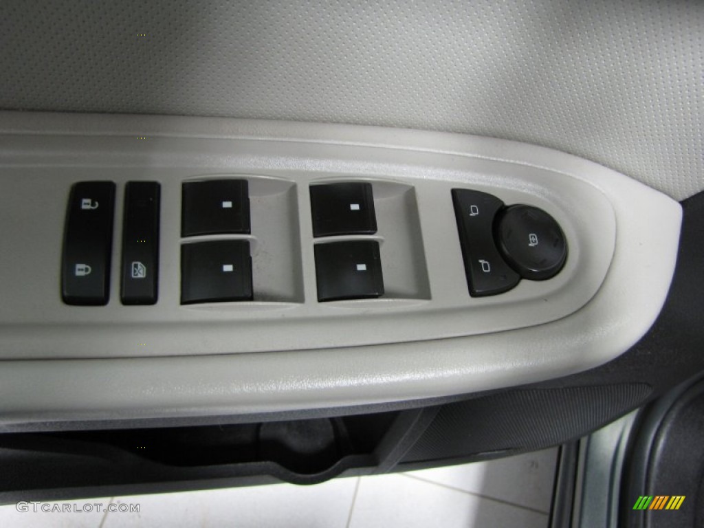 2011 Traverse LTZ AWD - Steel Green Metallic / Light Gray/Ebony photo #15