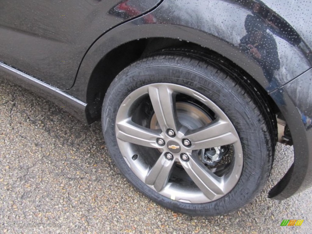 2013 Chevrolet Sonic RS Hatch Wheel Photo #74636187
