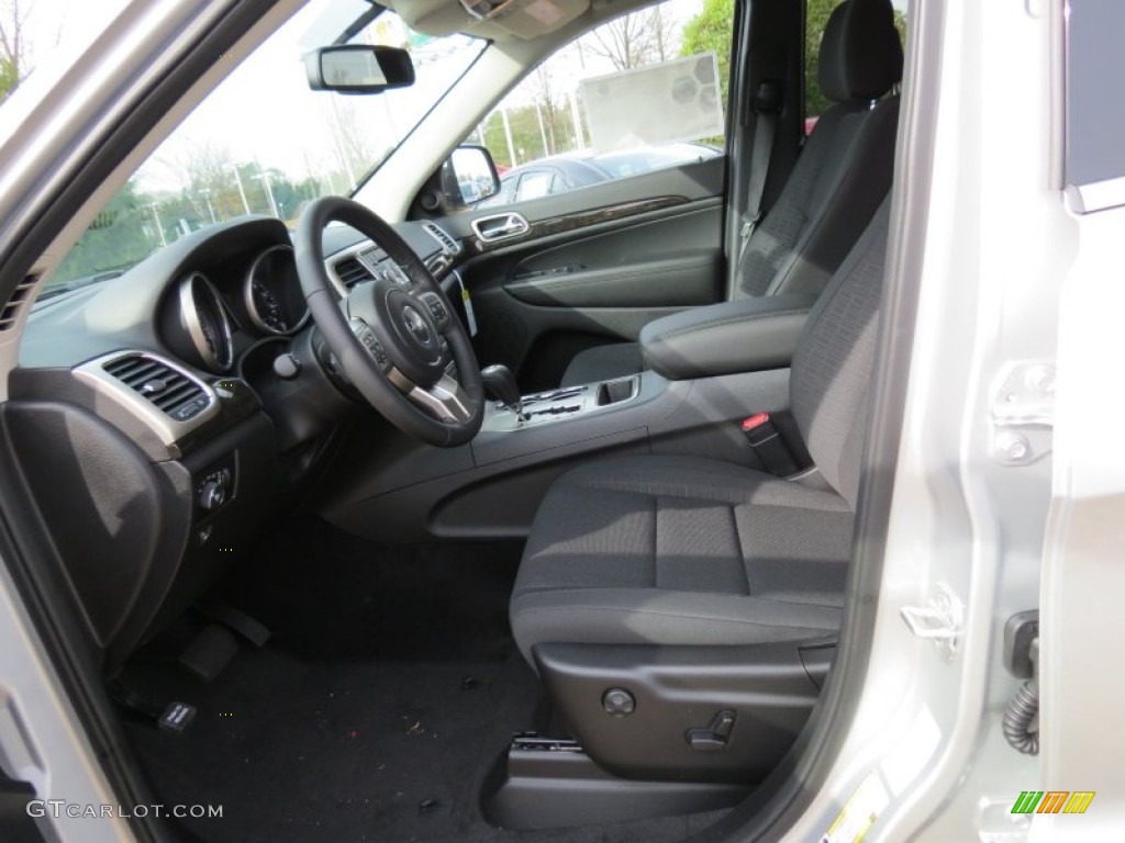 2013 Grand Cherokee Laredo - Bright Silver Metallic / Black photo #6