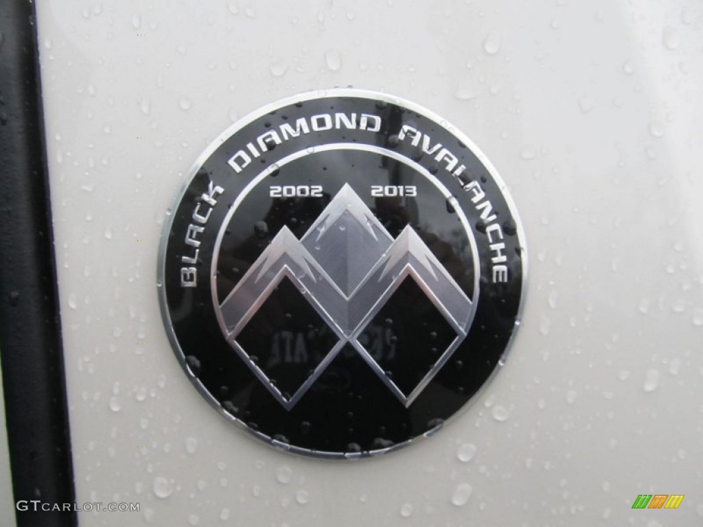 2013 Avalanche LTZ 4x4 Black Diamond Edition - White Diamond Tricoat / Ebony photo #15