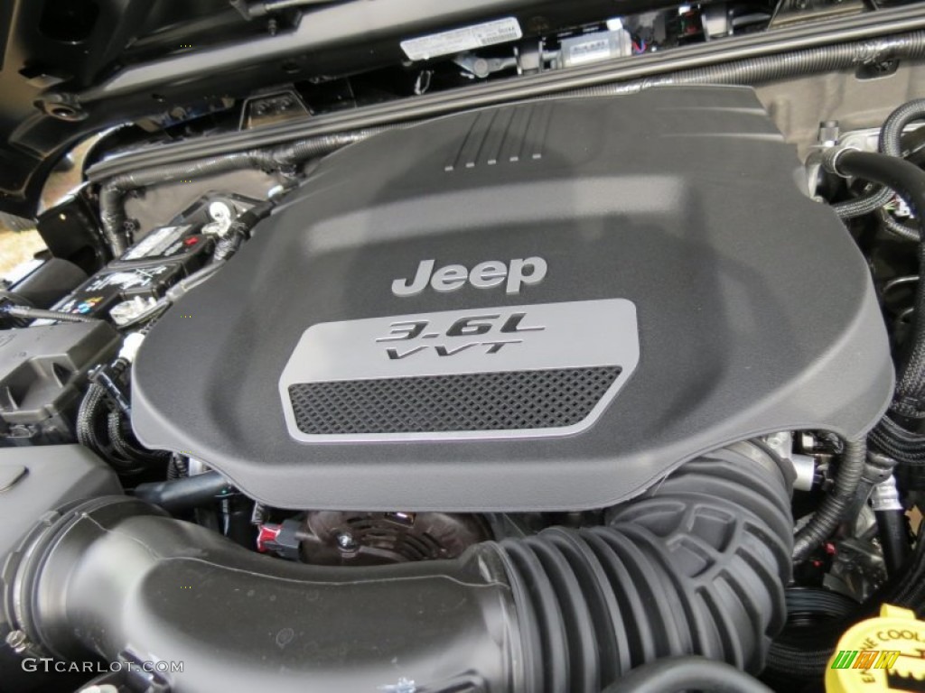 2013 Jeep Wrangler Unlimited Oscar Mike Freedom Edition 4x4 3.6 Liter DOHC 24-Valve VVT Pentastar V6 Engine Photo #74638602