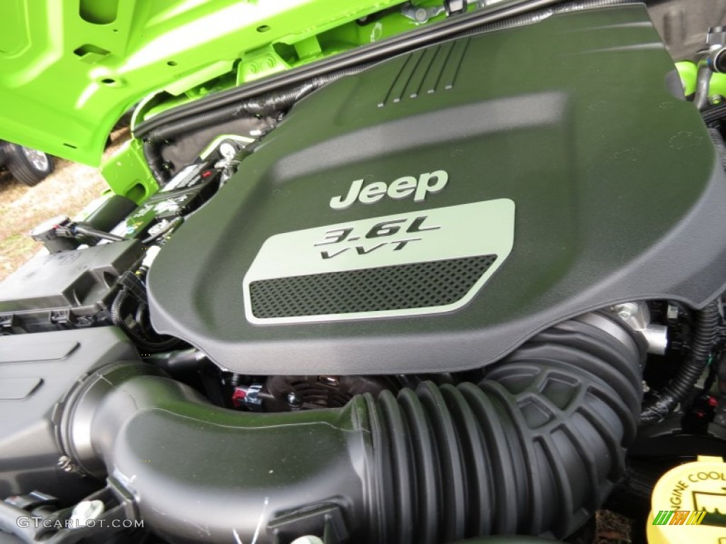 2013 Jeep Wrangler Unlimited Sport S 4x4 3.6 Liter DOHC 24-Valve VVT Pentastar V6 Engine Photo #74639365