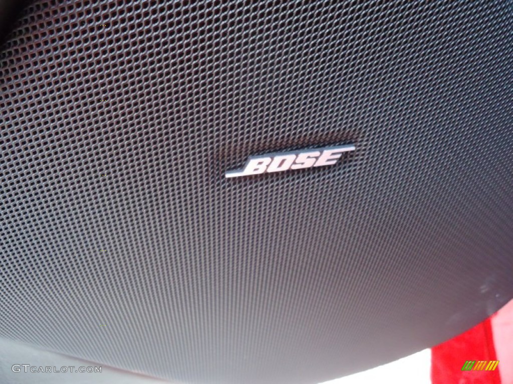 2003 Chevrolet Corvette Convertible Audio System Photo #74640324
