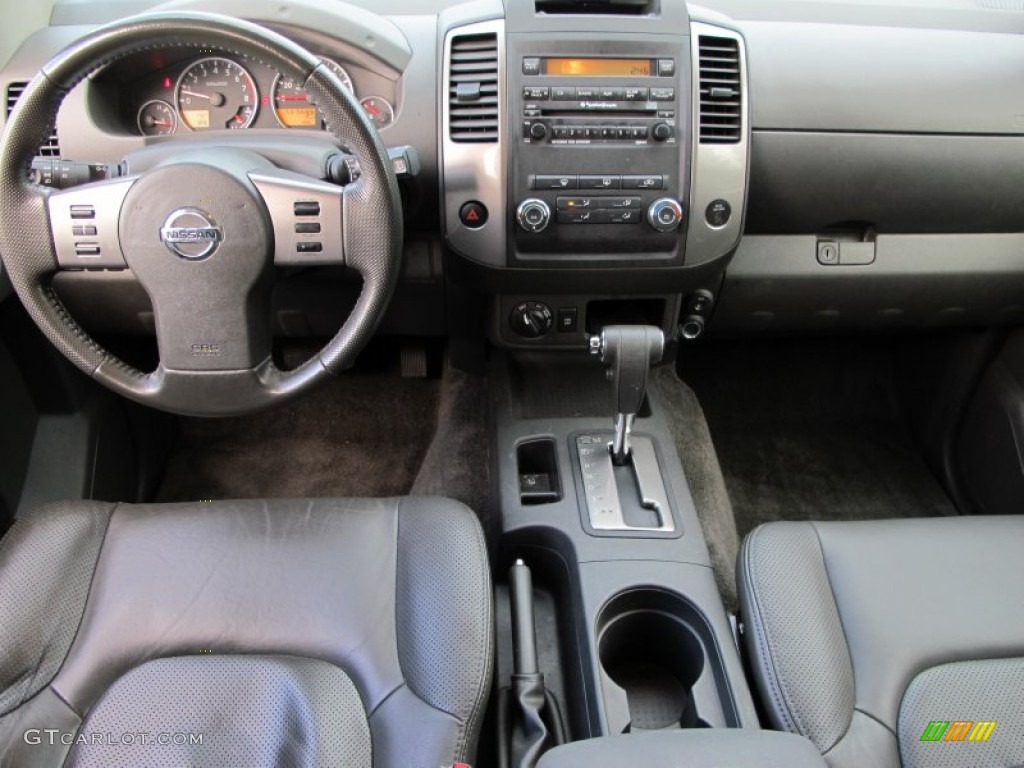 2010 Nissan Xterra SE 4x4 Gray Dashboard Photo #74640570