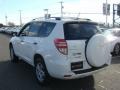 Super White - RAV4 I4 4WD Photo No. 4