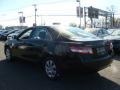 Black - Camry LE Photo No. 4