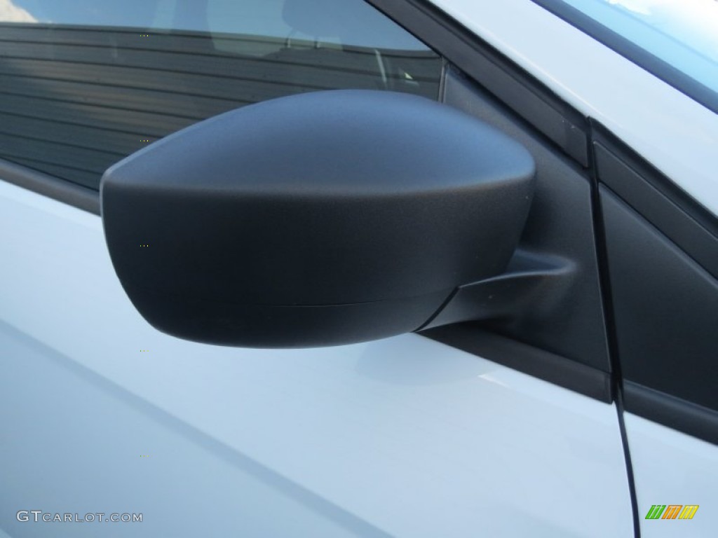 2012 Focus S Sedan - Oxford White / Charcoal Black photo #14