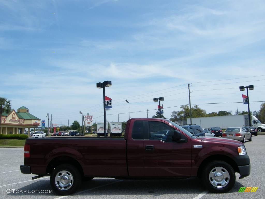 2005 F150 XL Regular Cab - Dark Toreador Red Metallic / Medium Flint Grey photo #6