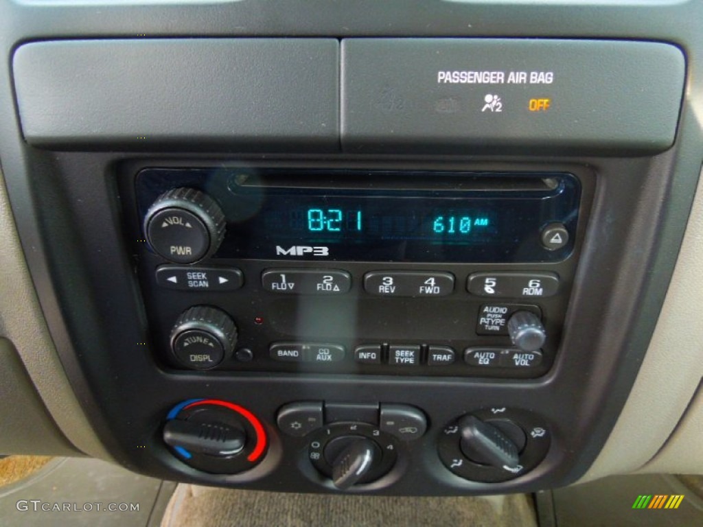 2006 Chevrolet Colorado LS Regular Cab Controls Photo #74654637