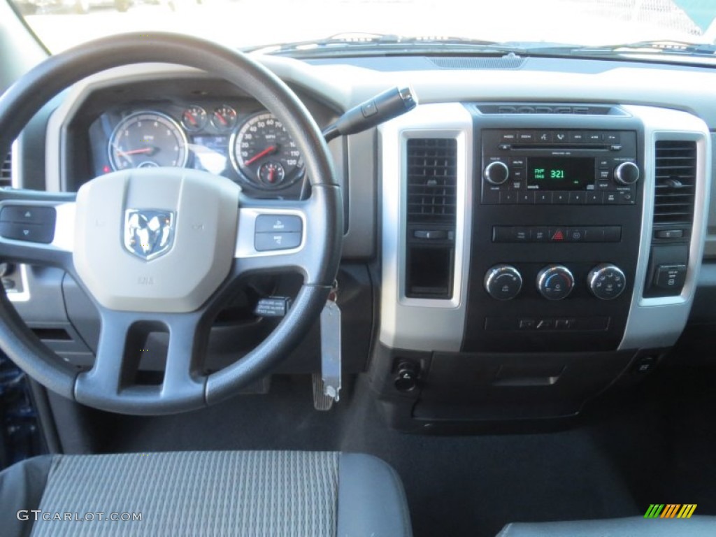 2009 Ram 1500 SLT Quad Cab - Deep Water Blue Pearl / Dark Slate/Medium Graystone photo #33