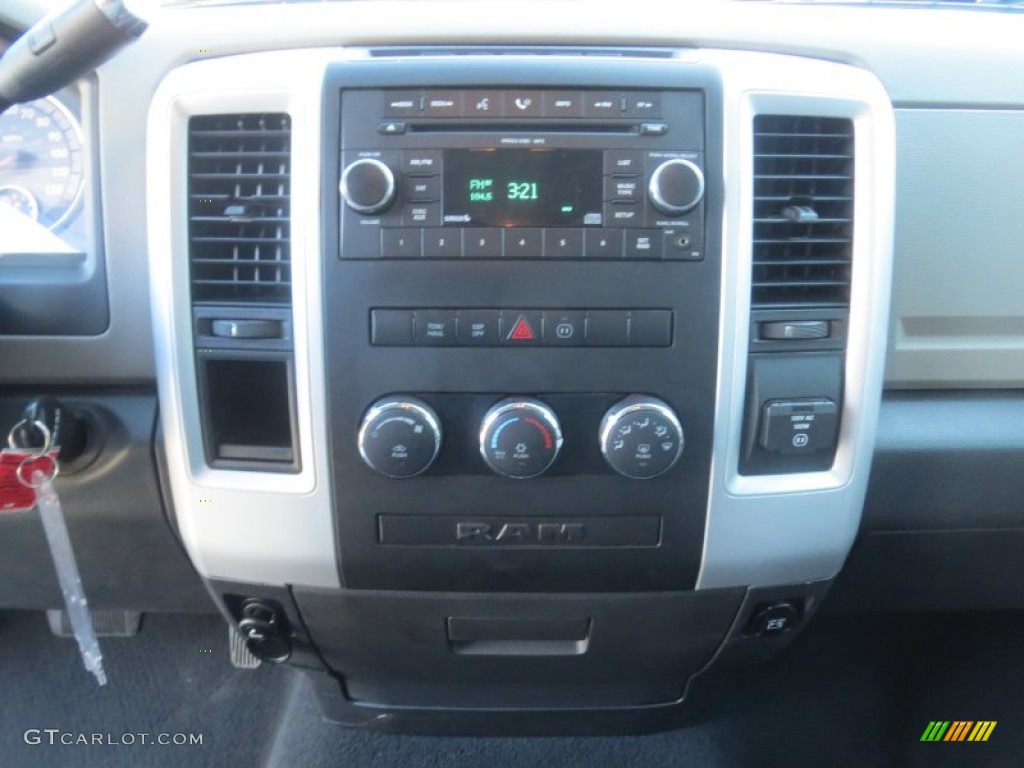 2009 Ram 1500 SLT Quad Cab - Deep Water Blue Pearl / Dark Slate/Medium Graystone photo #34