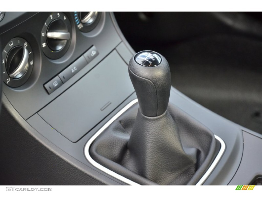 2013 Mazda MAZDA3 i SV 4 Door 5 Speed Manual Transmission Photo #74654881