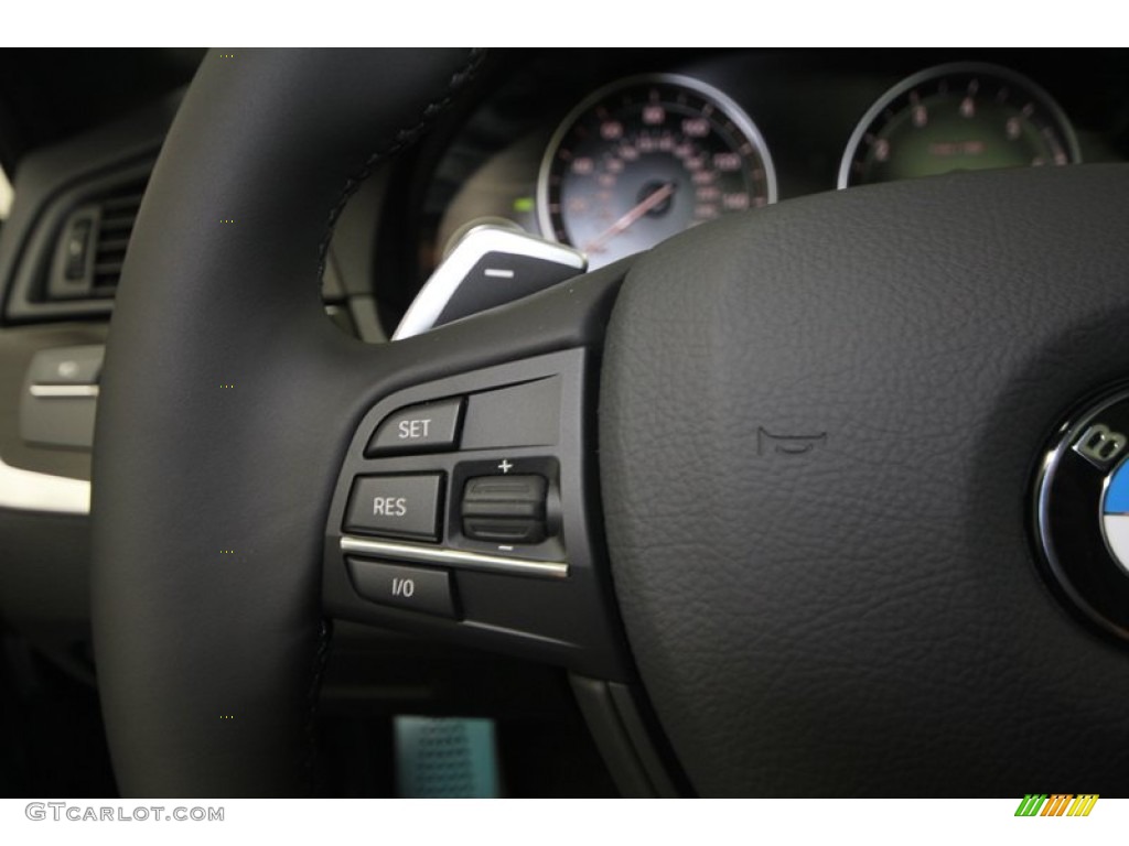 2013 5 Series 550i Sedan - Jet Black / Black photo #41
