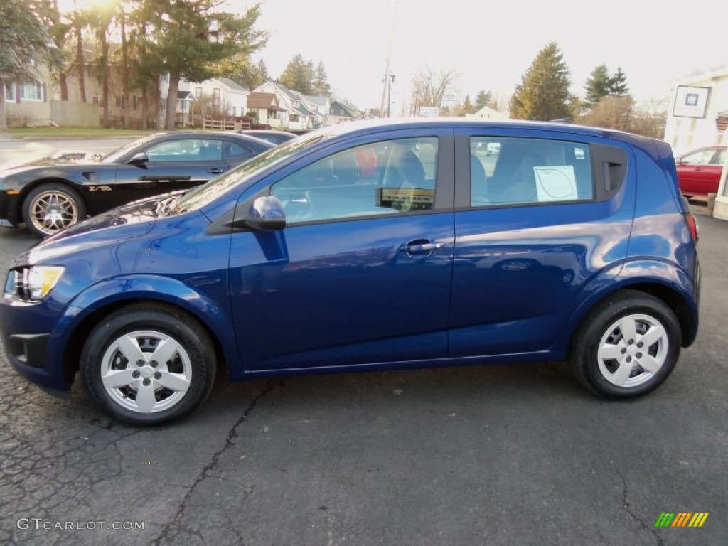 Blue Topaz Metallic 2013 Chevrolet Sonic LS Hatch Exterior Photo #74656455