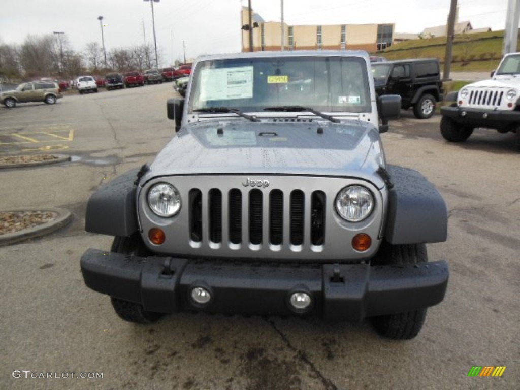 2013 Wrangler Unlimited Sport 4x4 - Billet Silver Metallic / Black photo #3