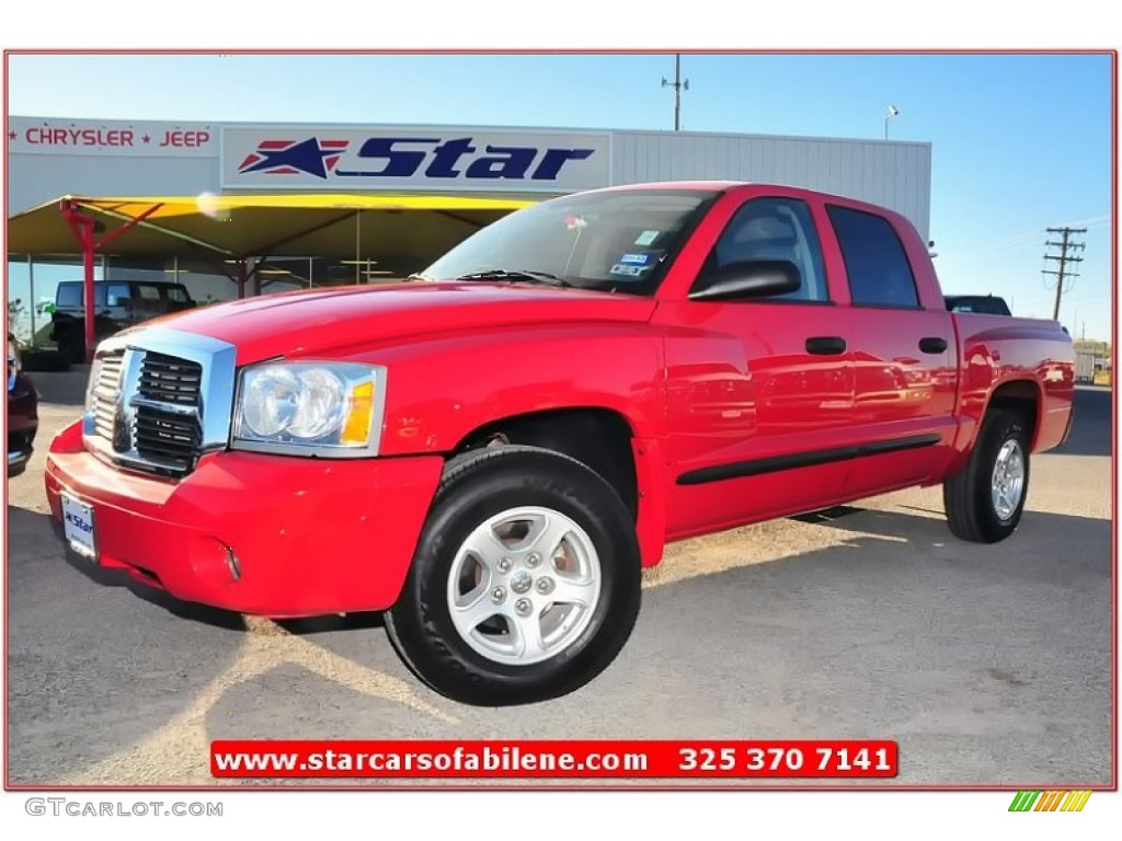 2007 Dakota SLT Quad Cab - Flame Red / Medium Slate Gray photo #1