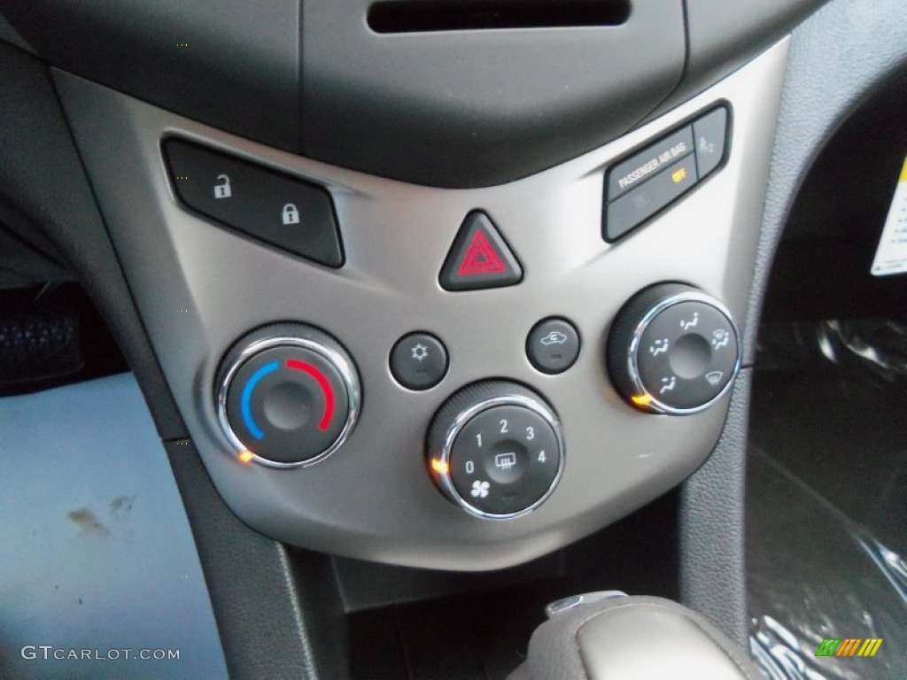 2013 Chevrolet Sonic LS Hatch Controls Photo #74656842