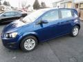 Blue Topaz Metallic - Sonic LT Hatch Photo No. 4