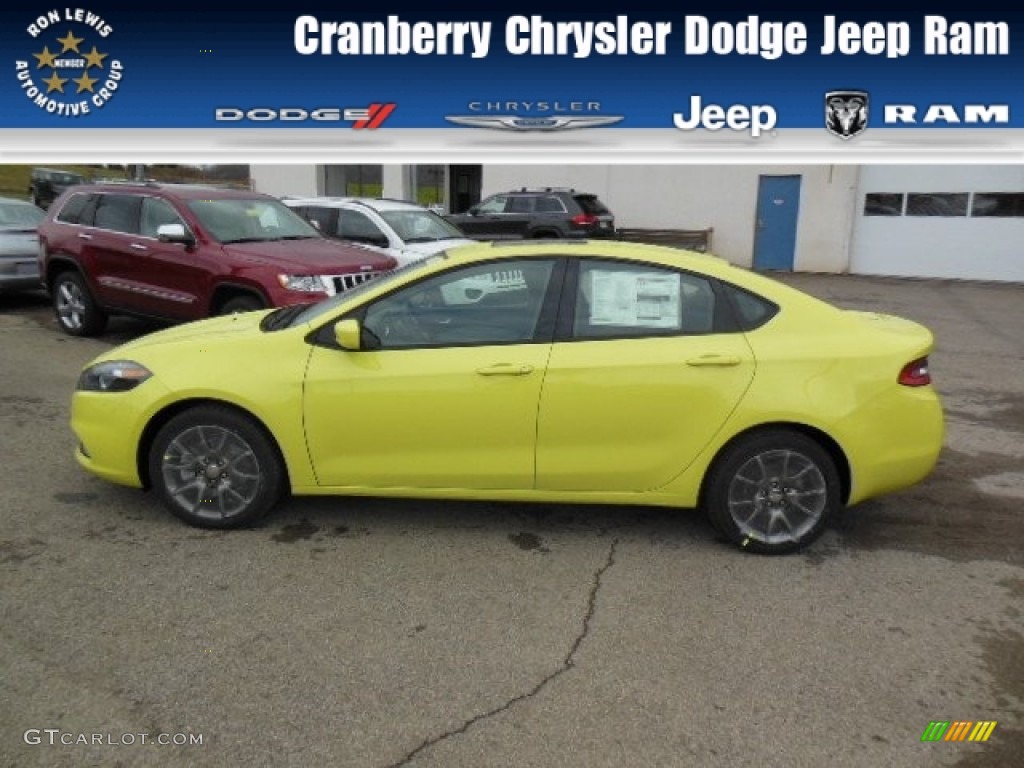 2013 Dart Rallye - Citrus Peel Pearl Coat / Black/Light Diesel Gray photo #1