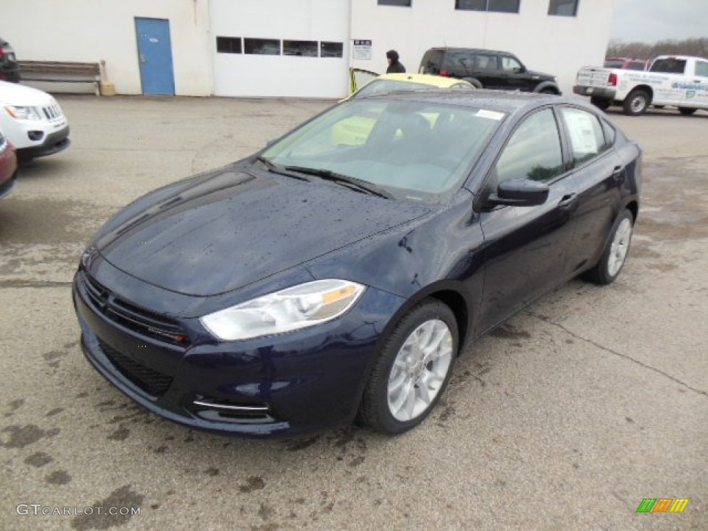 2013 Dart SXT - True Blue Pearl Coat / Black photo #2