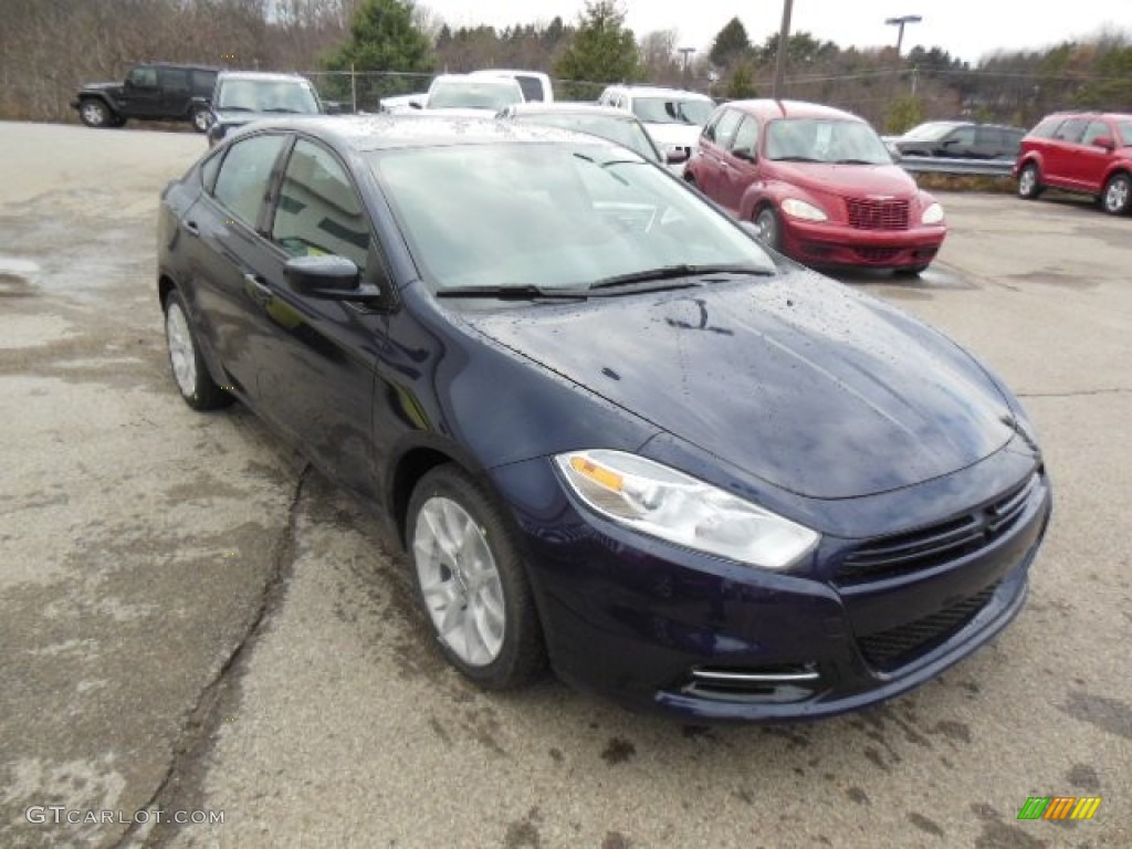 2013 Dart SXT - True Blue Pearl Coat / Black photo #4