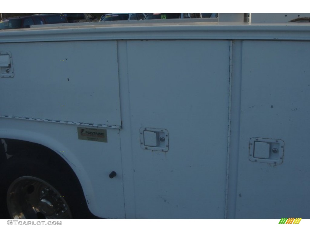 1997 C/K 3500 C3500 Regular Cab Dually Chassis - Summit White / Pewter photo #41
