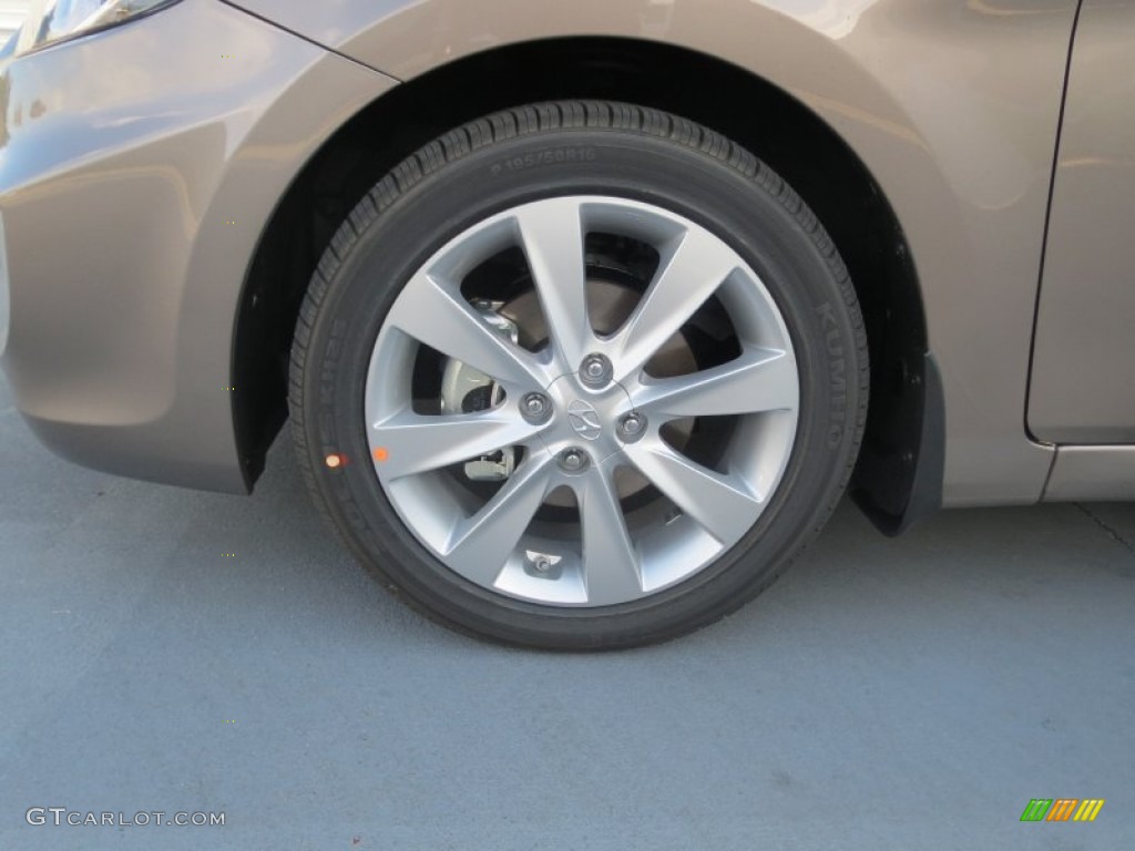 2013 Hyundai Accent GLS 4 Door Wheel Photo #74661074