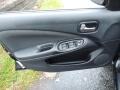 Blackout - Sentra 1.8 S Special Edition Photo No. 10