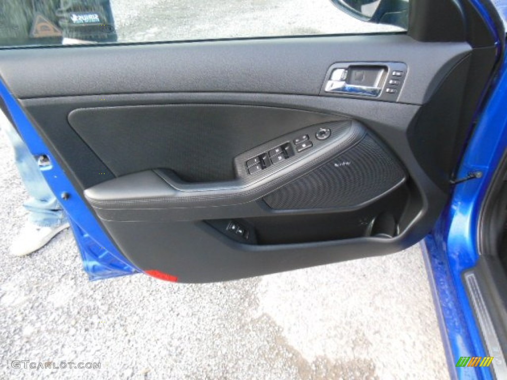 2011 Kia Optima SX Door Panel Photos