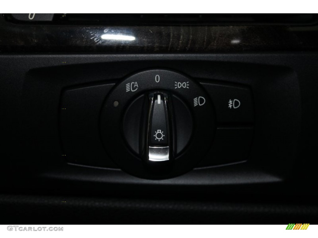 2009 3 Series 335i Convertible - Titanium Silver Metallic / Black photo #31