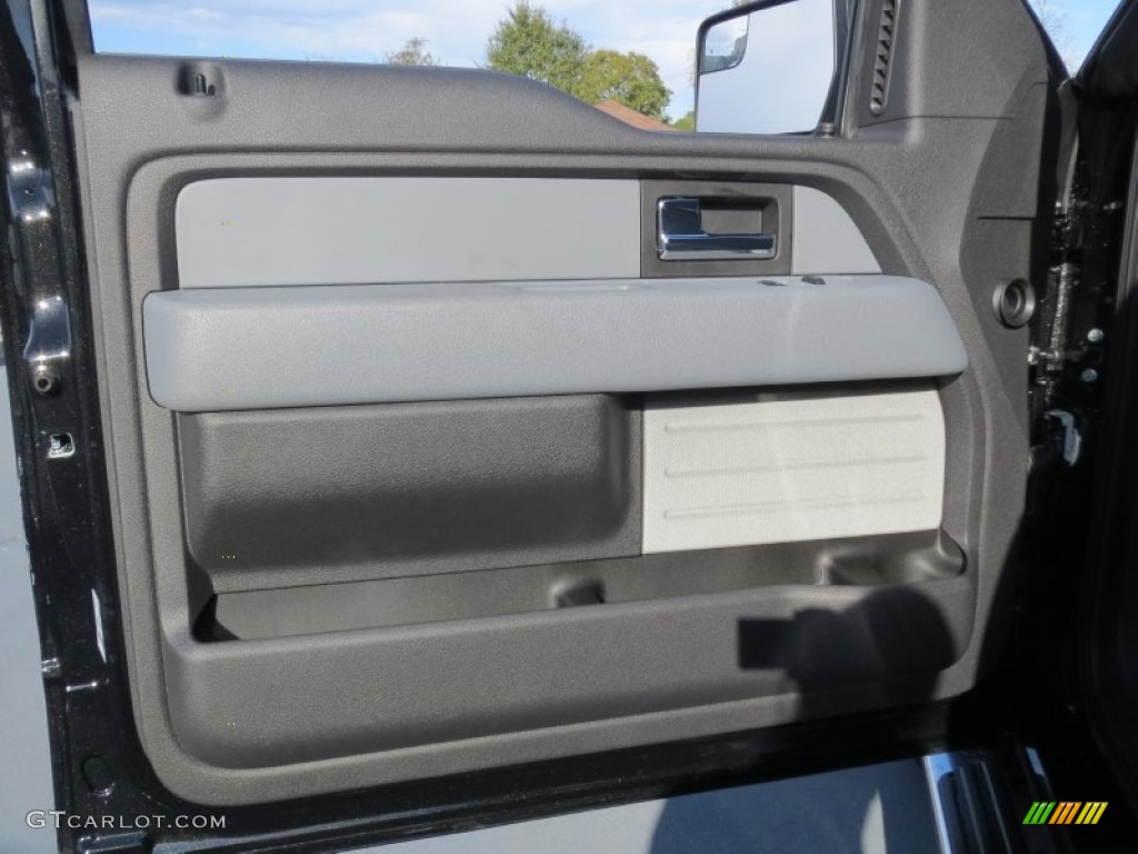 2013 Ford F150 STX Regular Cab Steel Gray Door Panel Photo #74668084