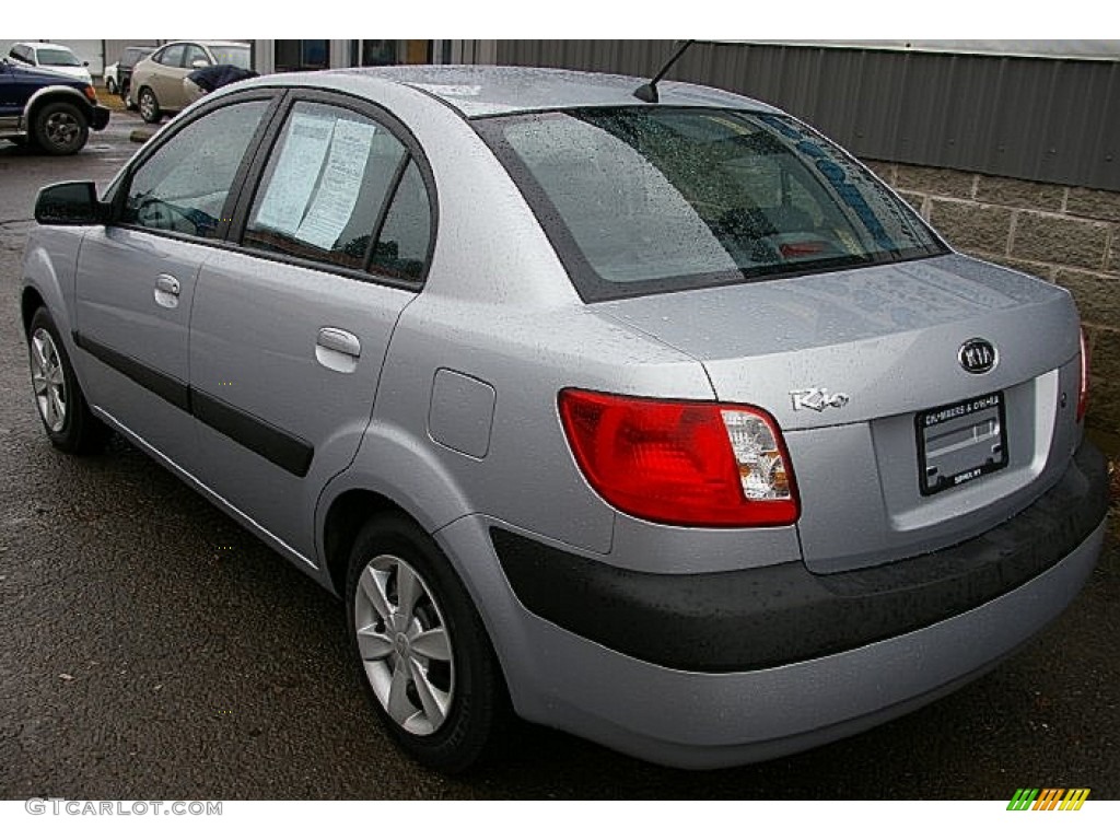 2006 Rio Sedan - Silver / Gray photo #6