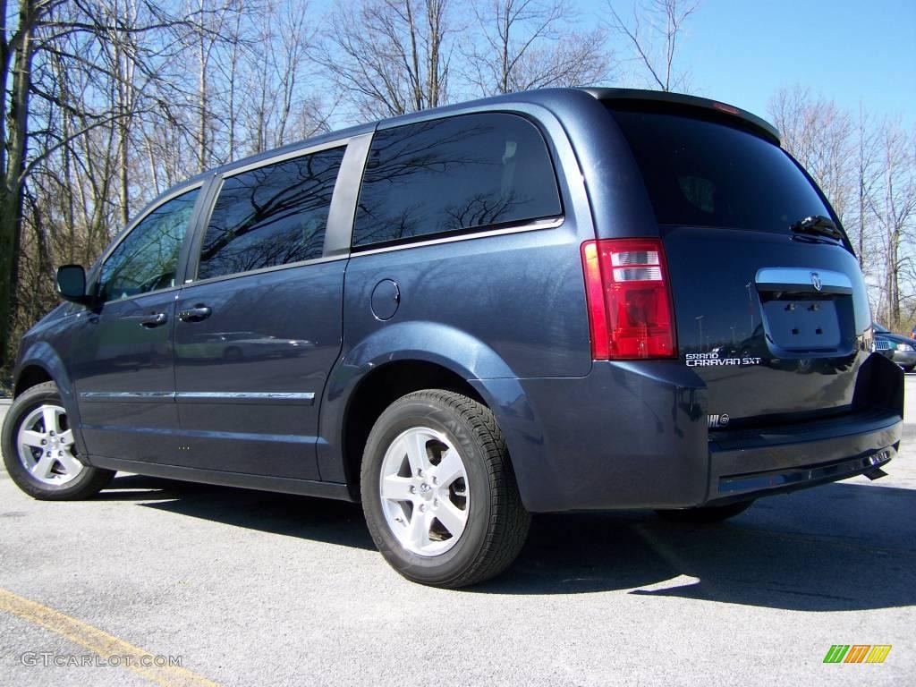 2008 Grand Caravan SXT - Modern Blue Pearl / Dark Slate/Light Shale photo #2