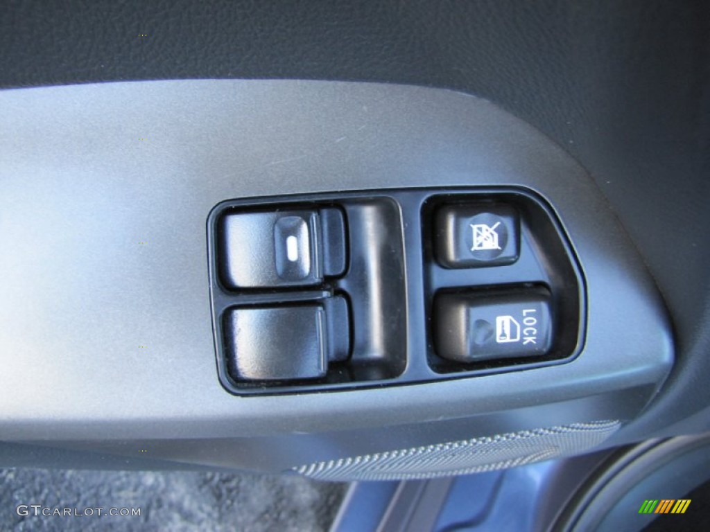2008 Mitsubishi Eclipse GS Coupe Controls Photo #74677579