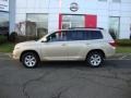 2010 Sandy Beach Metallic Toyota Highlander V6 4WD  photo #2