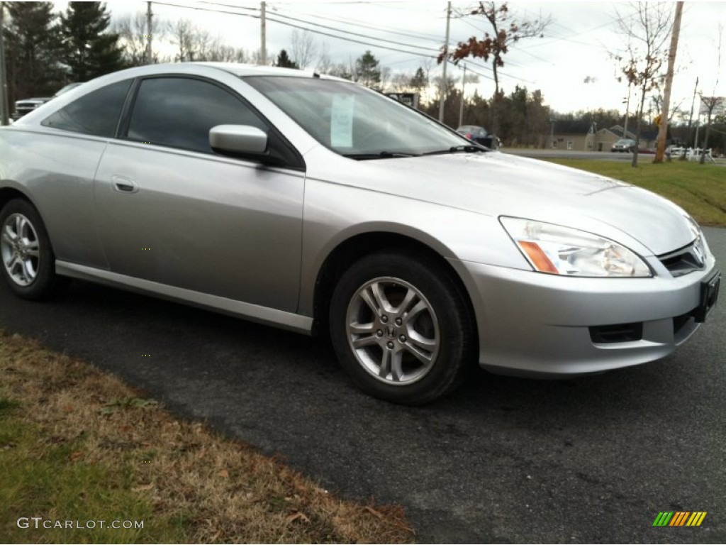 2006 Accord LX Coupe - Alabaster Silver Metallic / Gray photo #4