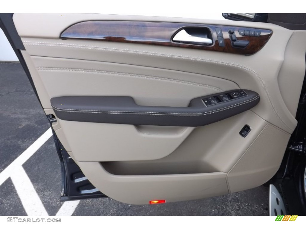 2013 Mercedes-Benz ML 550 4Matic Almond Beige Door Panel Photo #74681727
