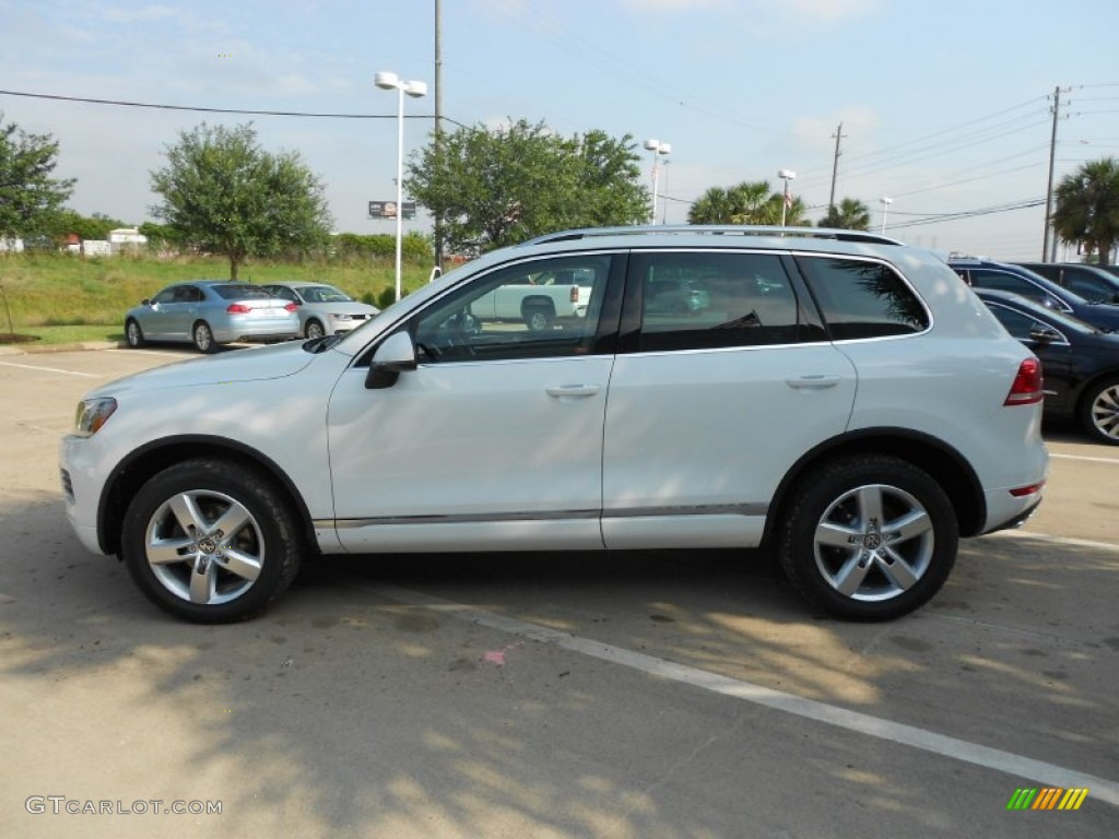 2012 Touareg TDI Lux 4XMotion - Campanella White / Saddle Brown photo #4