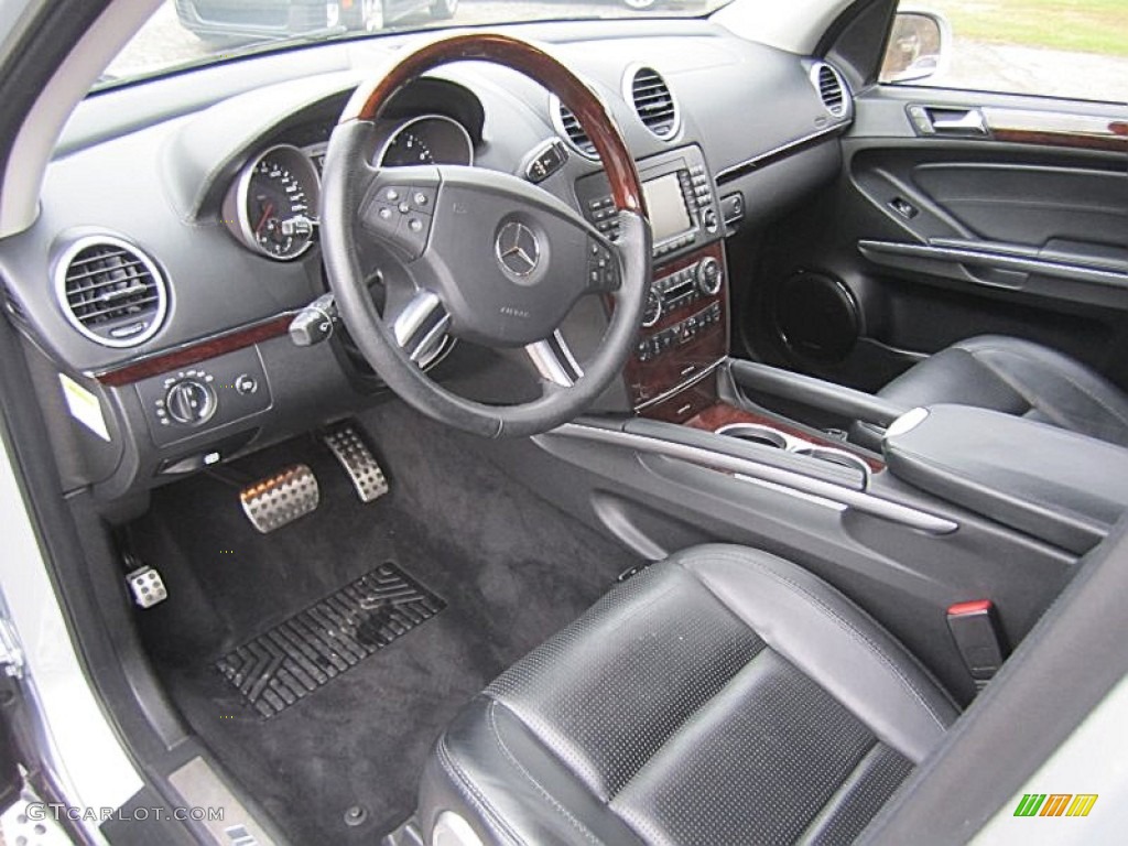 Black Interior 2007 Mercedes-Benz ML 63 AMG 4Matic Photo #74682696