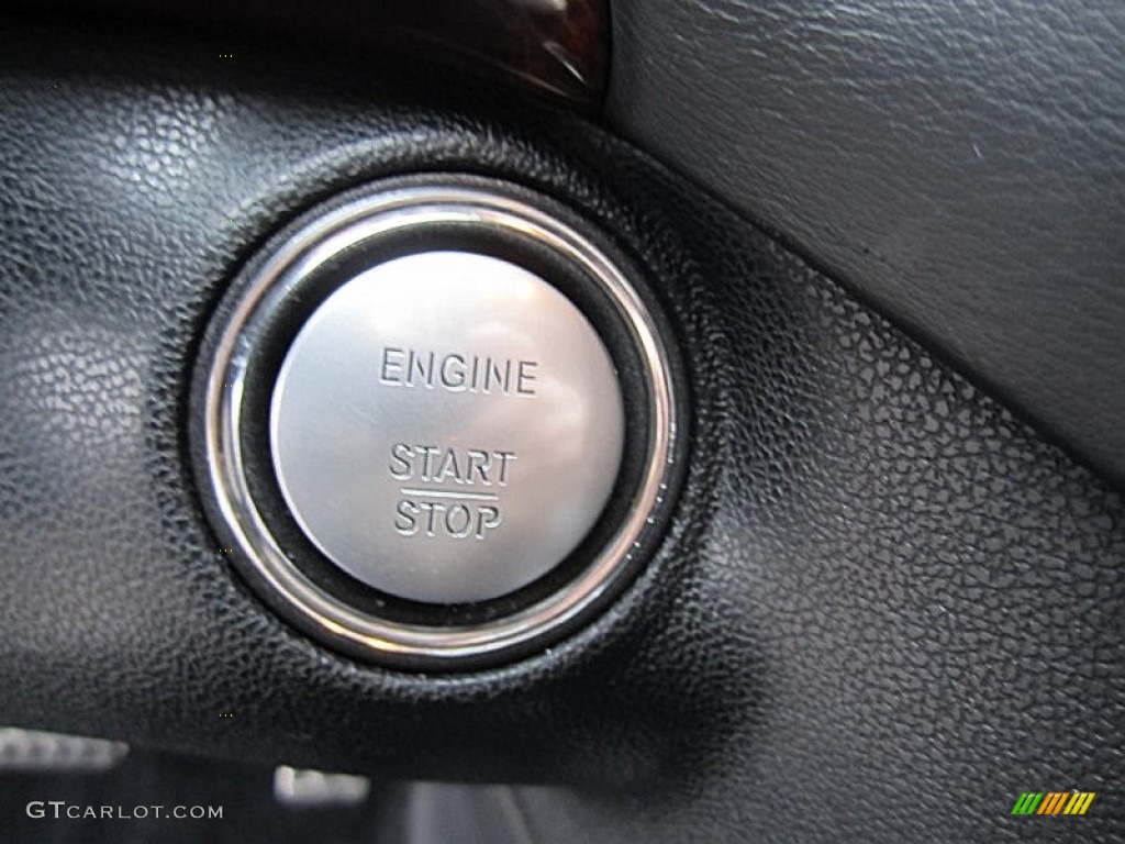 2007 Mercedes-Benz ML 63 AMG 4Matic Controls Photo #74682714